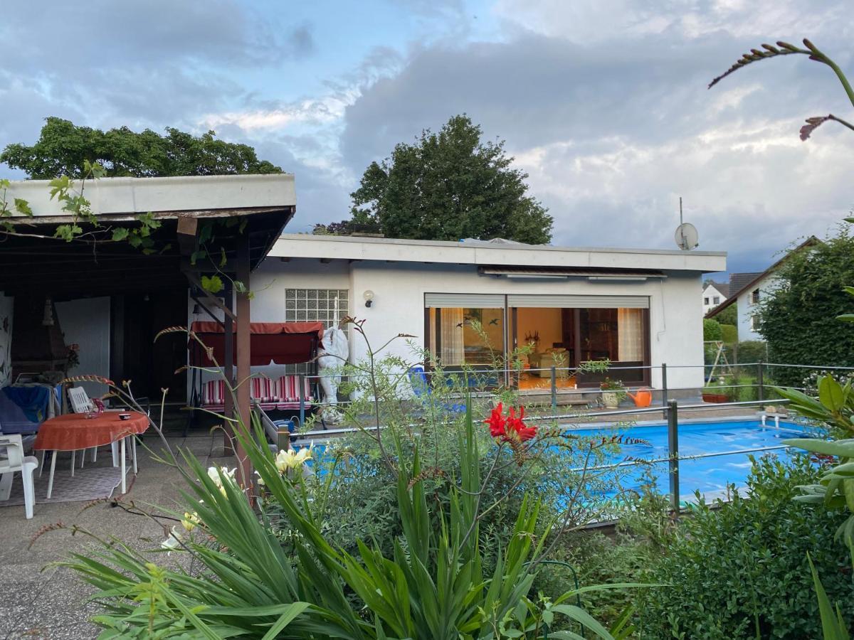 Ferienwohnung Mit Garten بيرمازنز المظهر الخارجي الصورة